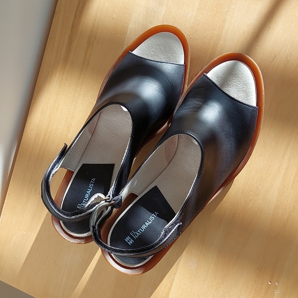 EL Naturalista black leather shoes - Picture 2 of 15